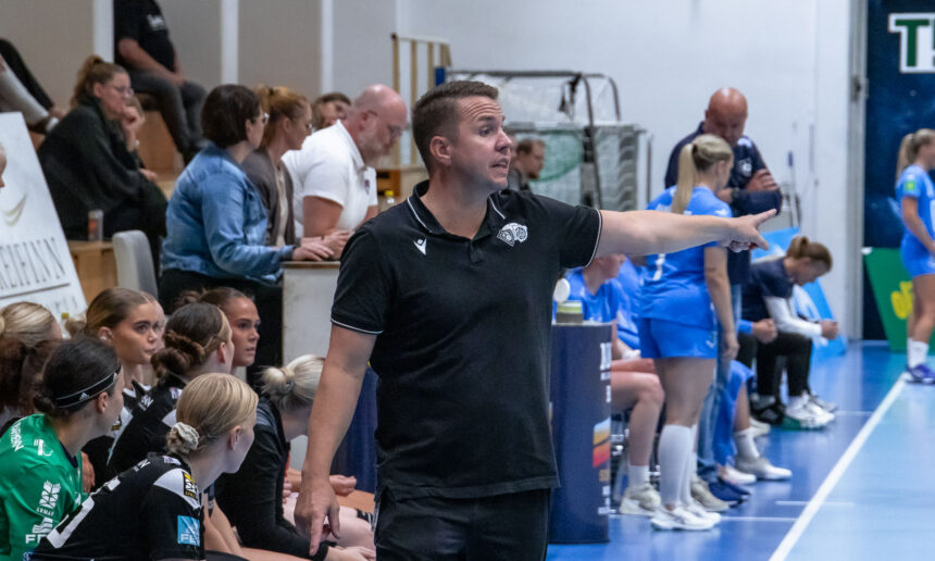 Egill Bjarni Friðjónsson)