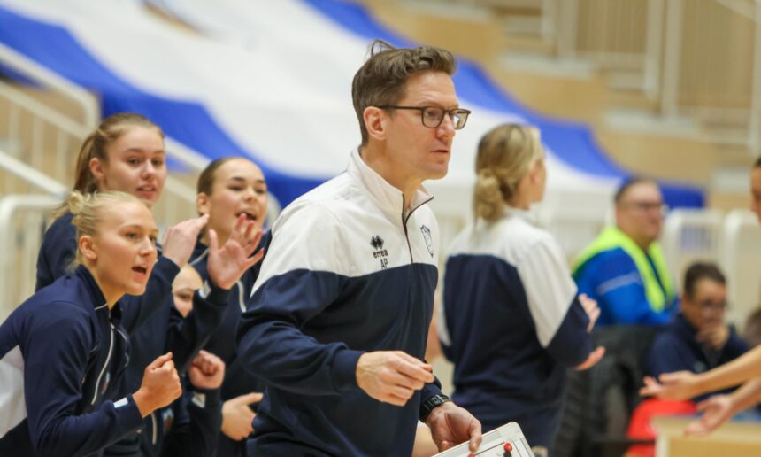 Kristinn Steinn Traustason)