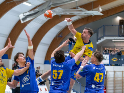 (Egill Bjarni Friðjónsson)