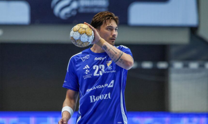 Kristinn Steinn Traustason)